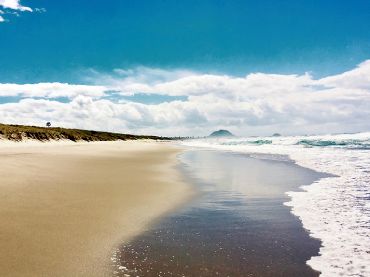 Explore Papamoa Beach
